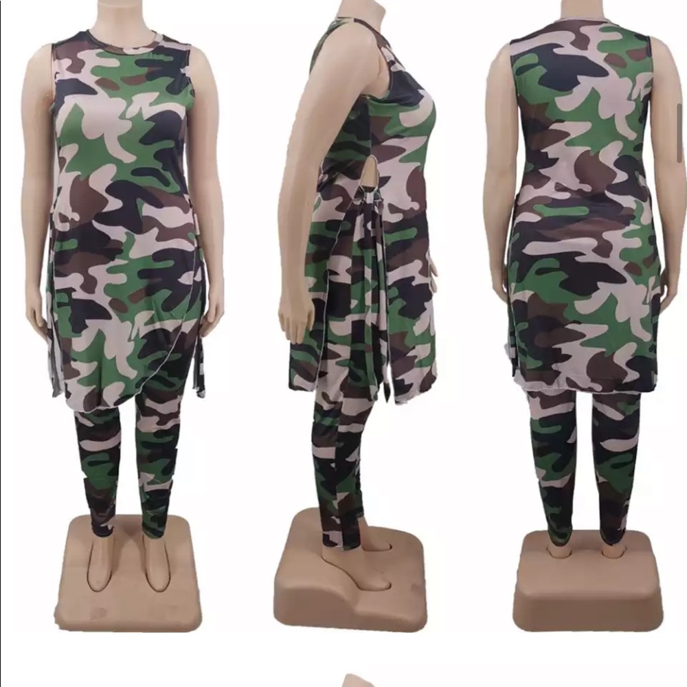 Camouflage plus size  Two piece outfit sleeveless round neck bandage crop top